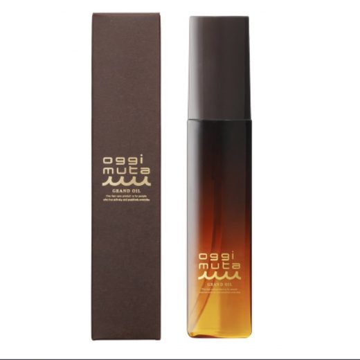 Oggimuta GRAND OILのボトル。ブラウンからアンバーのグラデーションとゴールドロゴが特徴の高保湿オイル｜Sii 青山
