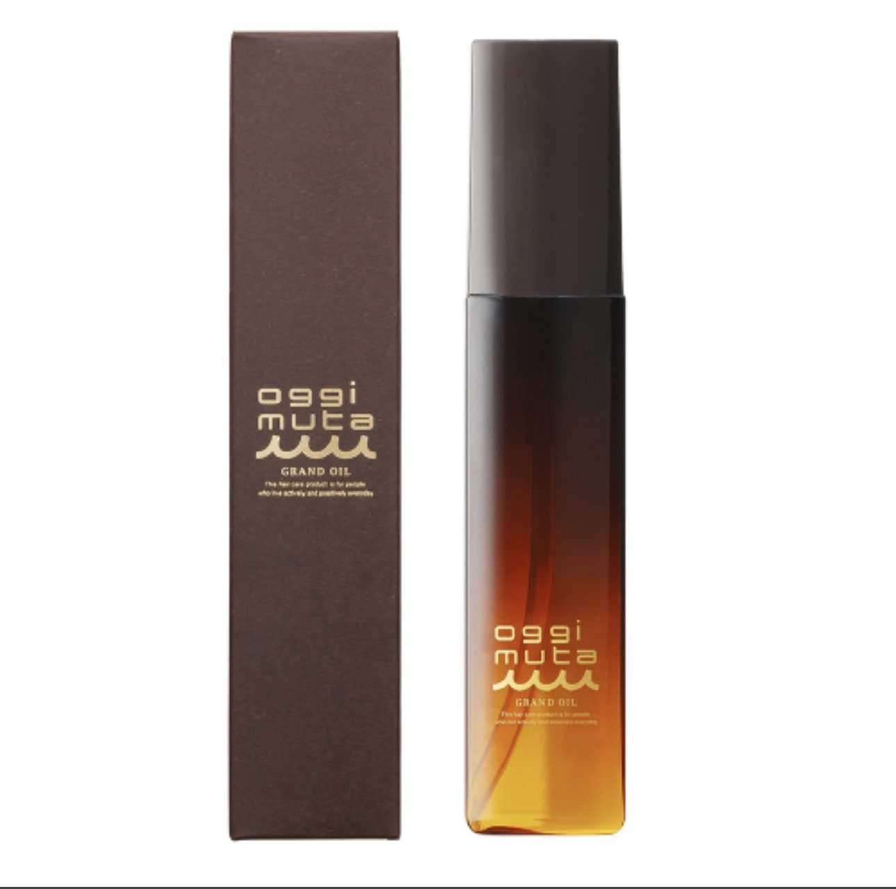 Oggimuta GRAND OILのボトル。ブラウンからアンバーのグラデーションとゴールドロゴが特徴の高保湿オイル｜Sii 青山